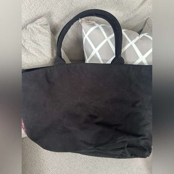 Victoria’s Secret tote NWT - Picture 2 of 3